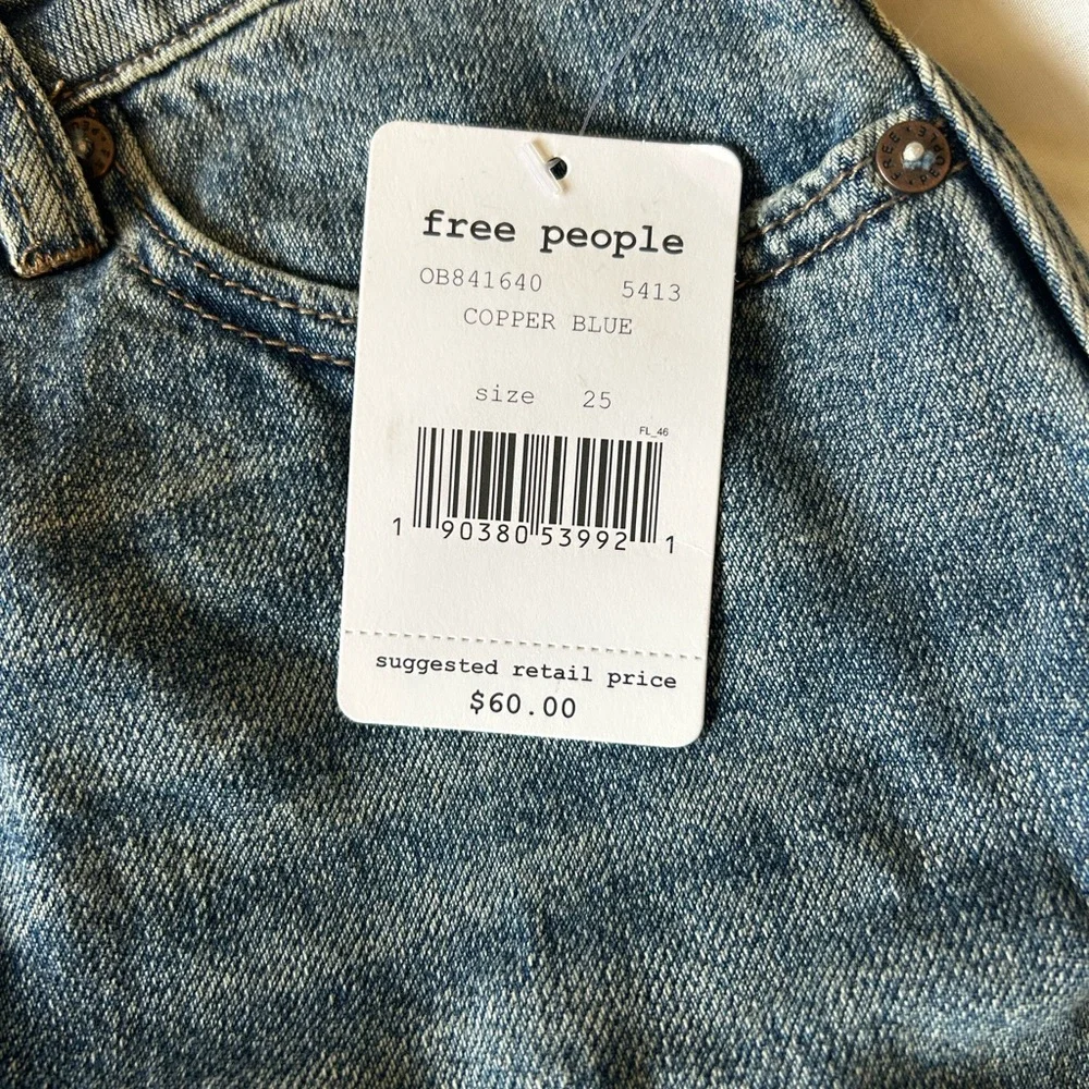 NWT We the Blue Free Denim Zip it up mini short Skirt-size 25 - Picture 7 of 8